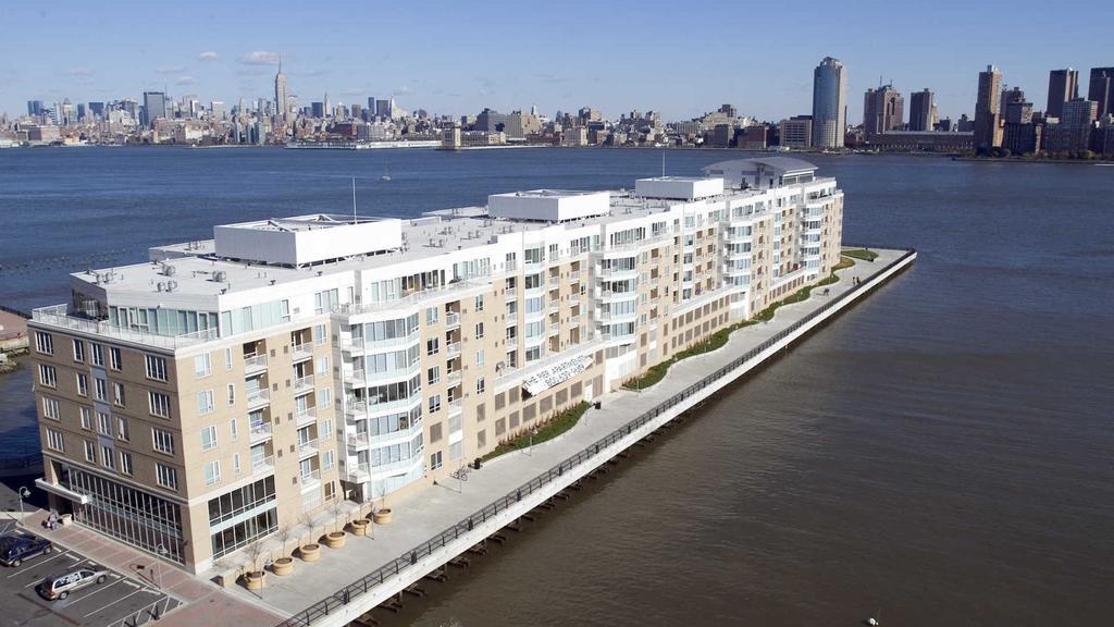 Dharma Home Suites Jc At Exchange Place Jersey City Exterior foto